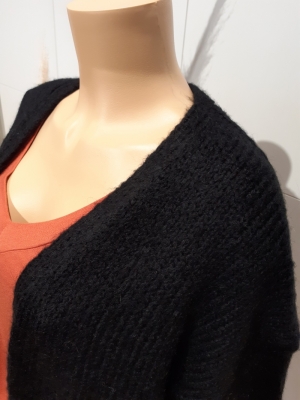 VMDARYA LS OPEN CARDIGAN REP L Black