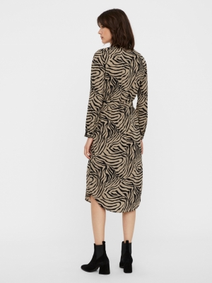VMLISA GRAFFIC LS SHIRT DRESS Laurel Oak/LISA