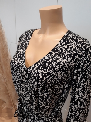 JDYMELVIN LIFE 7-8 LONG DRESS Black/CLOUD DAN