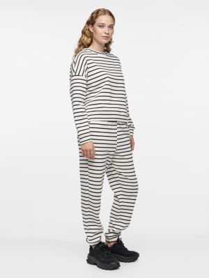 PCCHILLI LS SWEAT STRIPES NOOS Cloud Dancer/Bl