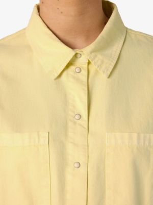 NMOREGON ALVA 2-4 CROPPED SHIR French Vanilla